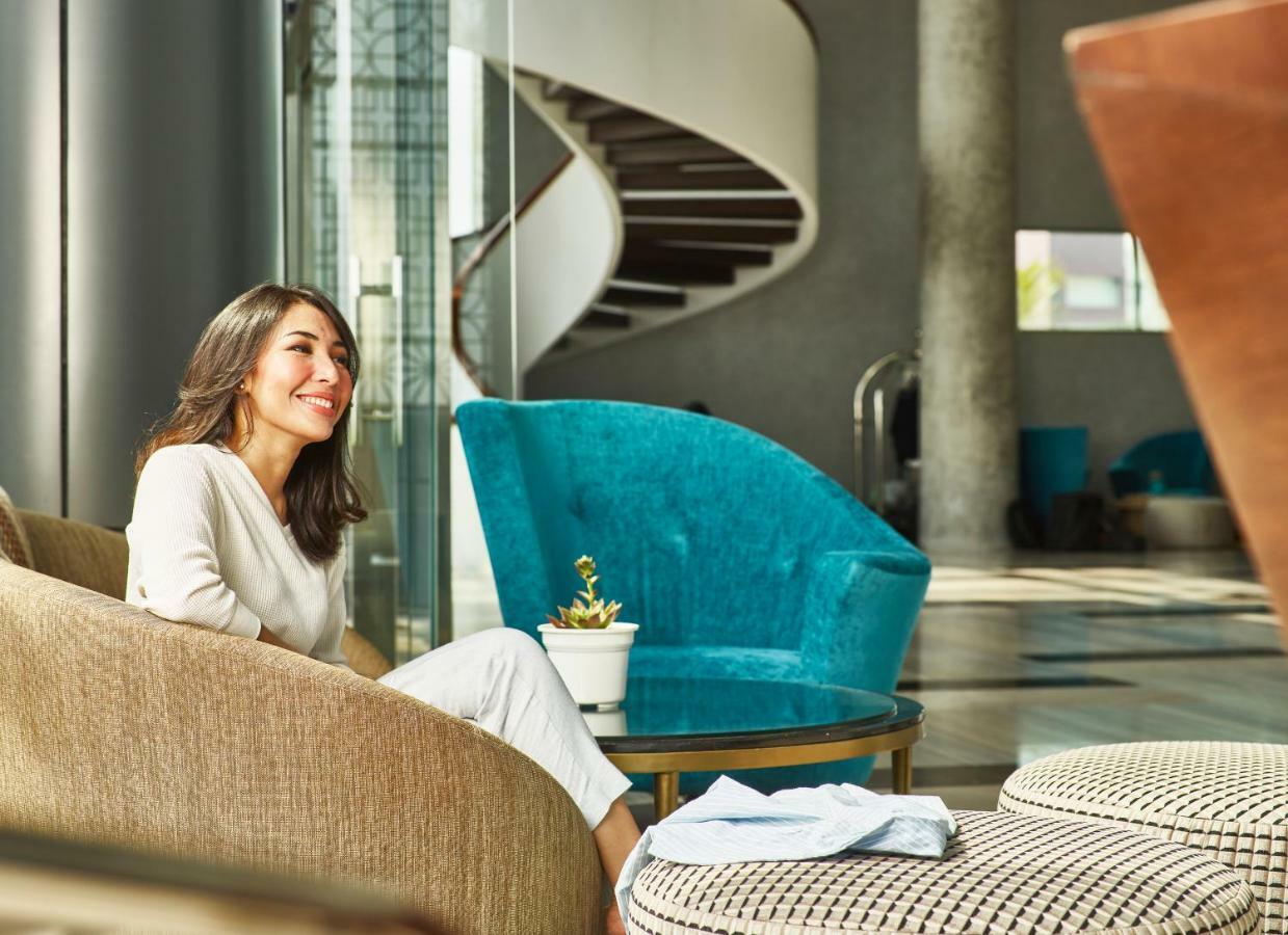 Novotel Karawang Buitenkant foto